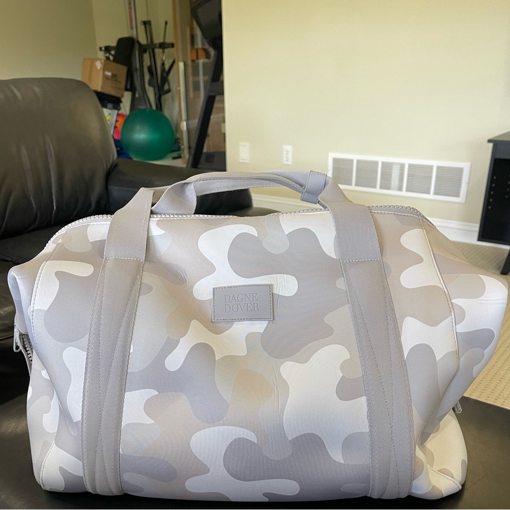 Dagne Dover Travel Bag